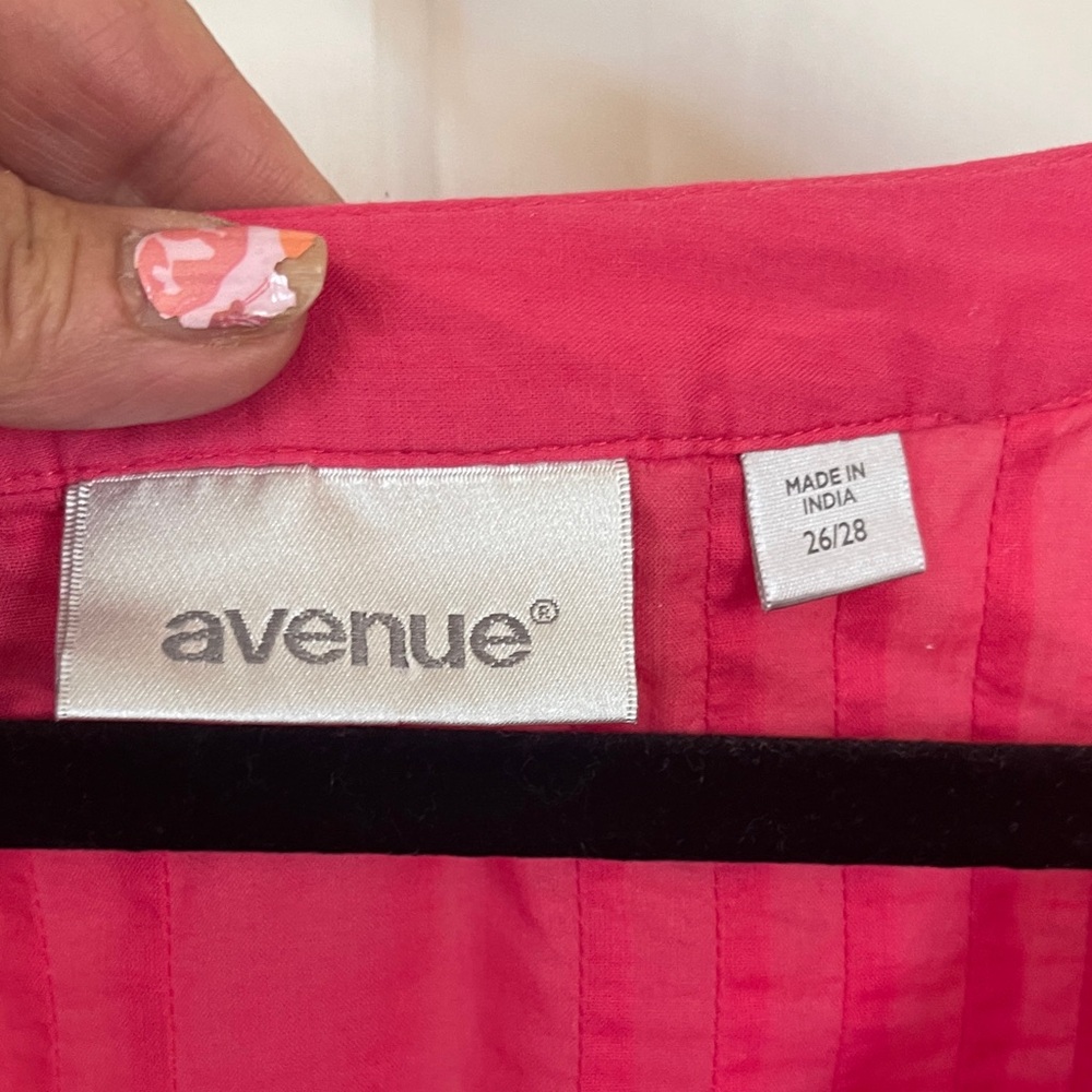 Avenue Vibrant Pink Button-Down Blouse - Picture 4 of 4